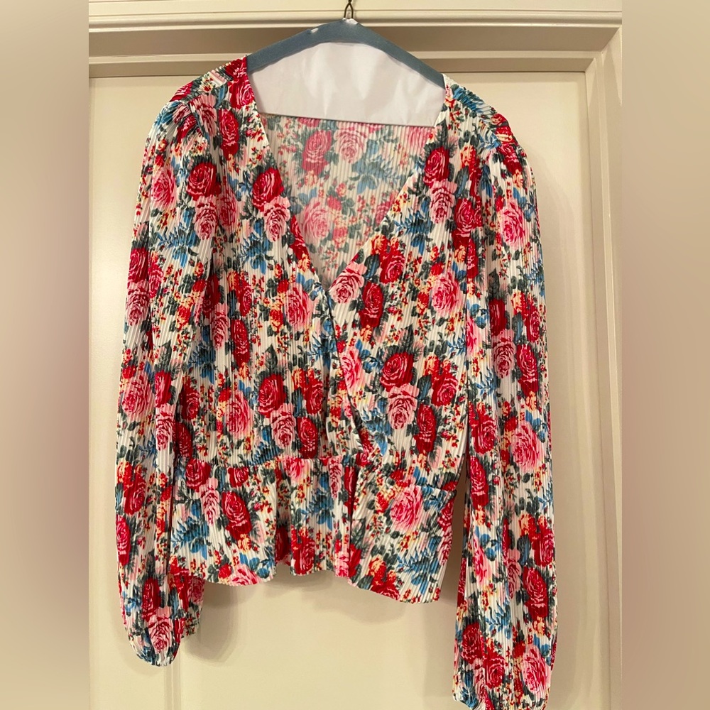 Wayf Blouse with Peplum Detail - Size Large